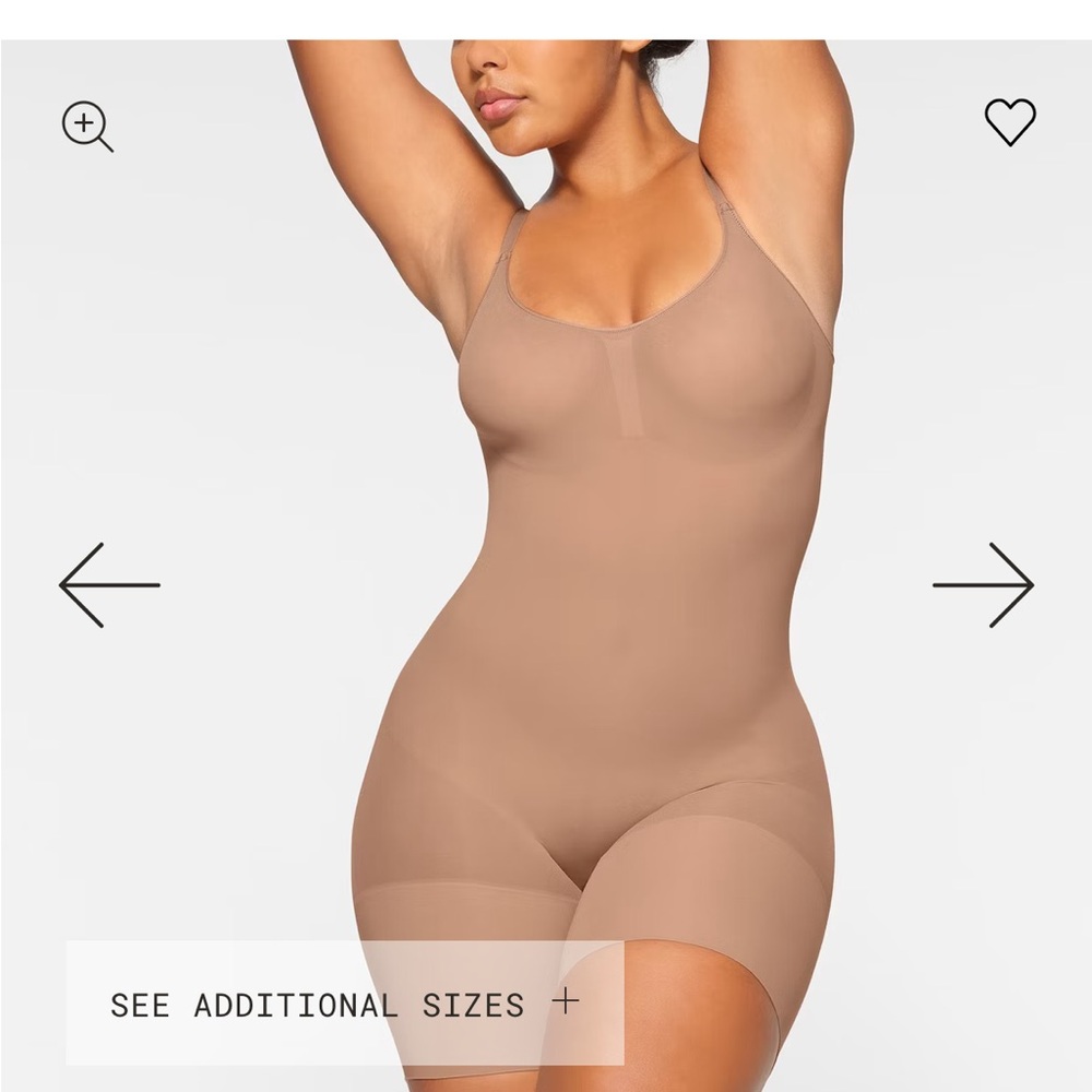 SKIMS mid thigh sculpt bodysuit size medium